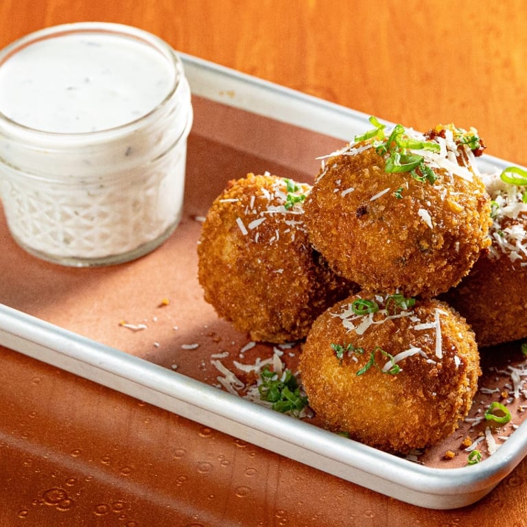 Pulled Pork Perfection: A BBQ Delight