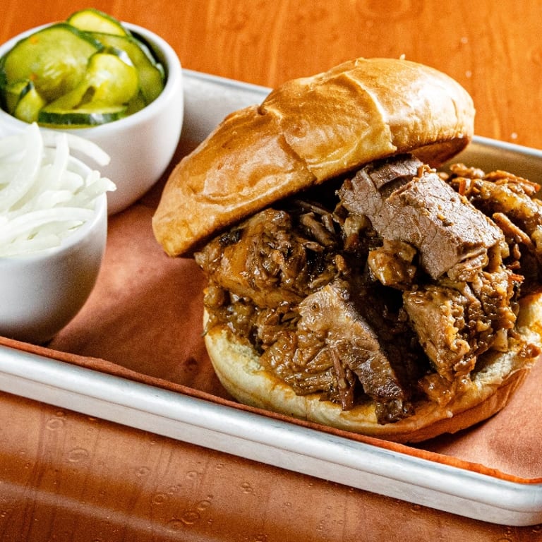 Deli Sandwiches: Classic American Lunch Favorites